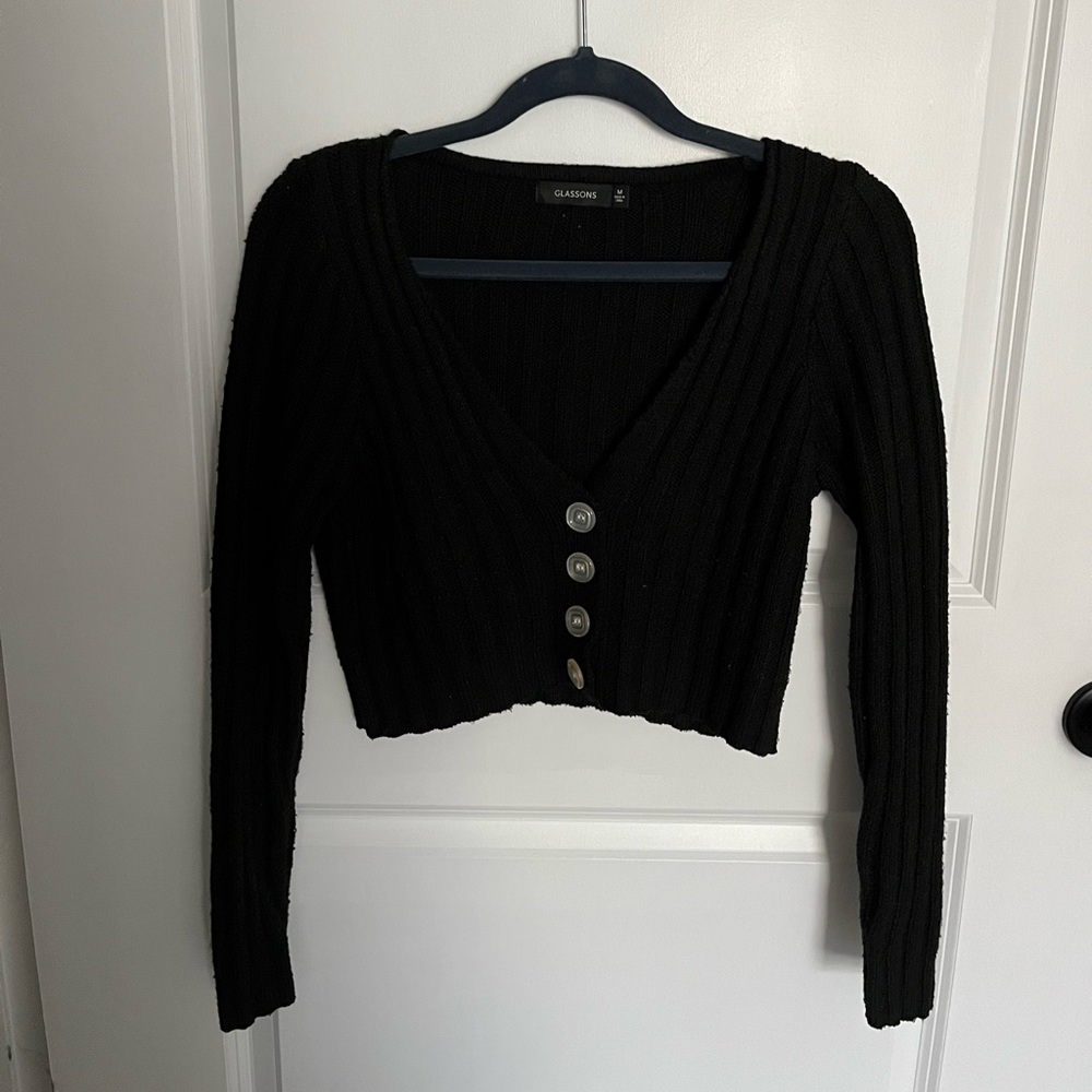 Cute cropped cardigan